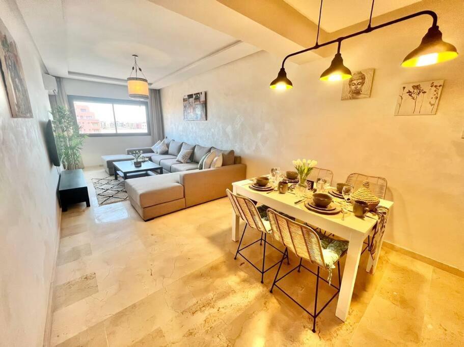 Cozy&Elegant Apartment/Pool/City Center/Gueliz Marrakesh Bagian luar foto